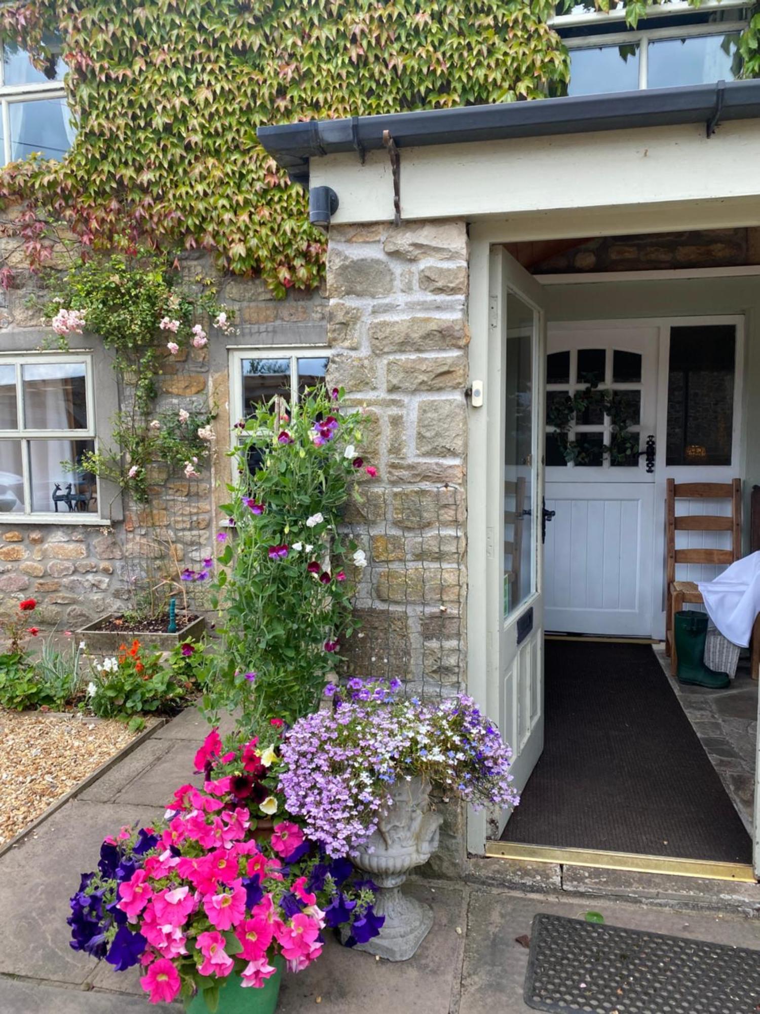 ادينغتون Chapel Cottage Clitheroe Road المظهر الخارجي الصورة